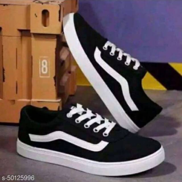 SEPATU OLD SCHOOL