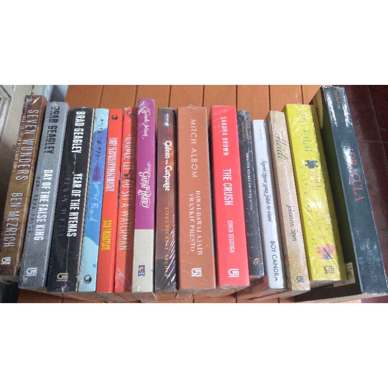 Novel Preloved Murah ( Novel wattpad, Ziggy, Boy Candra, Sherlock Holmes, Sandra Brown, J.D Robb, Mi