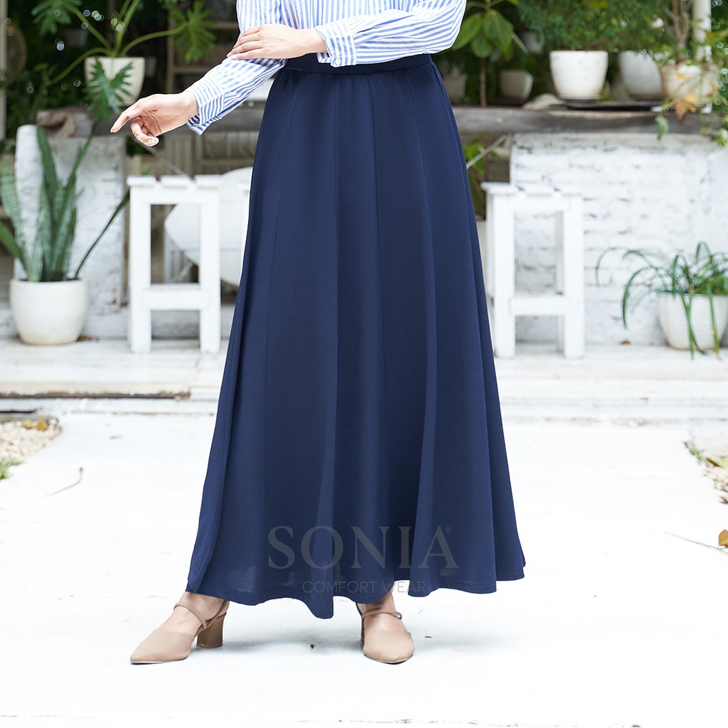 

Sonia - Nissa Skirt / Maxi A Line Skirt / Rok Panjang Payung by SONIA / R1377