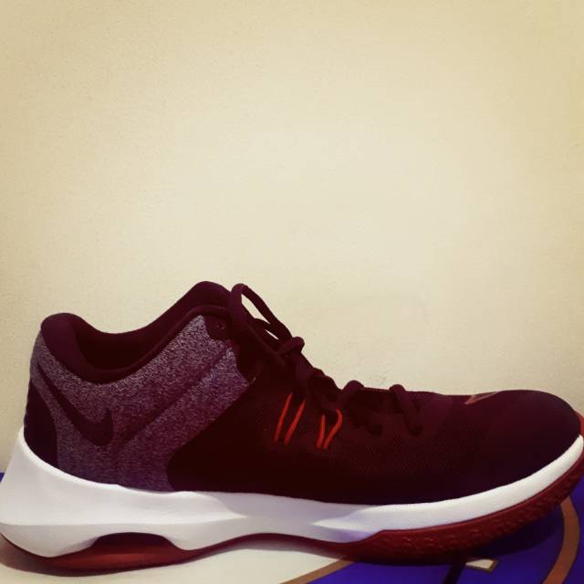 Nike Air Versitile II SOLD OUT