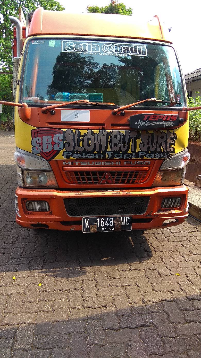 Nakas  Cantik