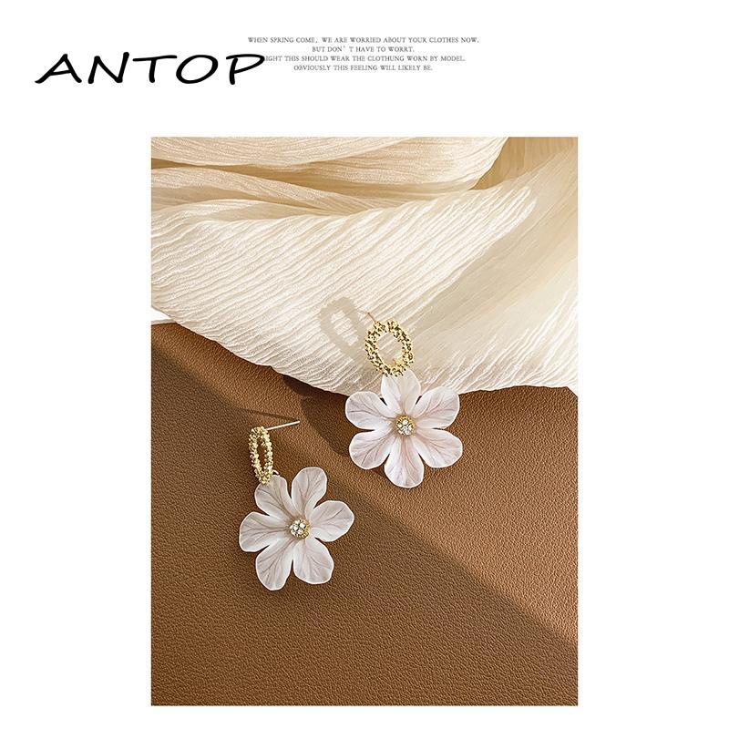 Anting Tusuk Bentuk Bunga Bahan S925 Silver Untuk Wanita