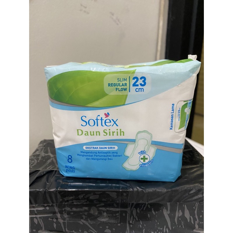 Softex daun sirih wings 23cm isi 8 sheets