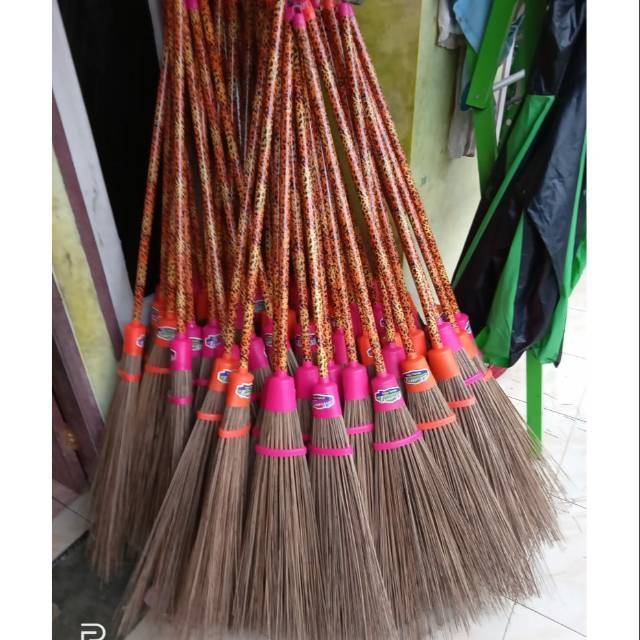 SAPU TAMAN/ SAPU LIDI TAMAN/ SAPU LIDI GAGANG PANJANG
