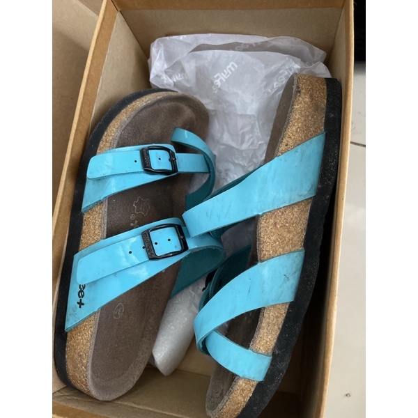 sandal kesehatan myfeet