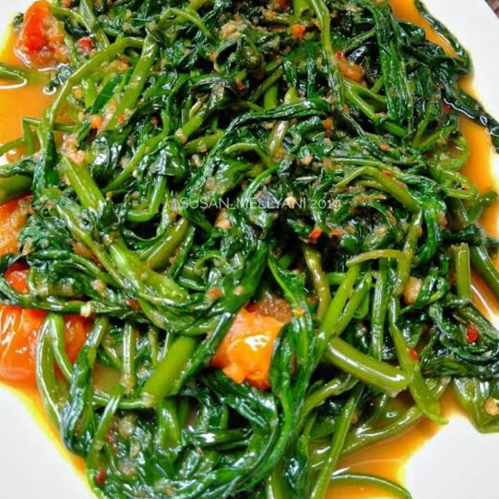 Sarung Batik Wanita Sudah Dijahit