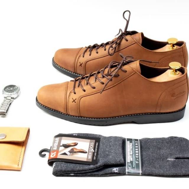 Sepatu pantofel casual model smith