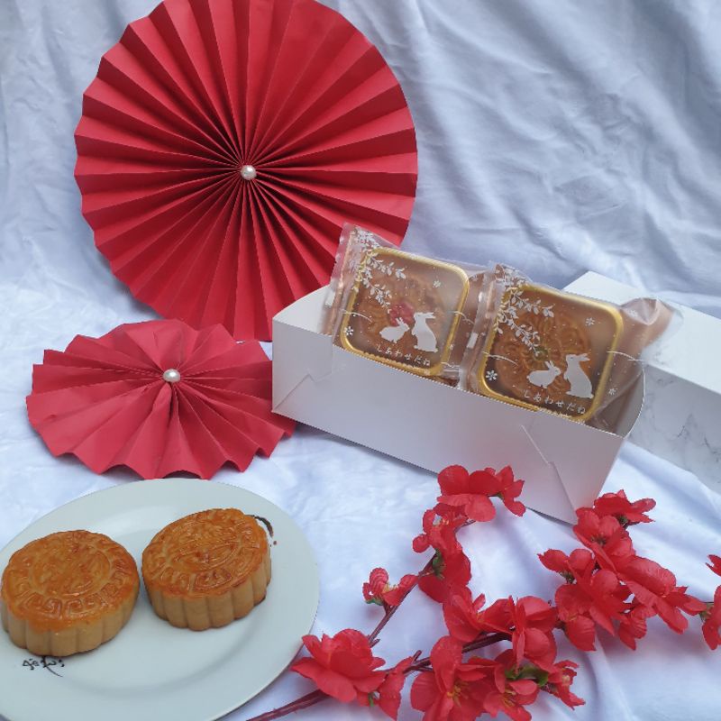 

MOONCAKE / KUE BULAN / TONG JIU PIA Box Ekonomis isi 4pc