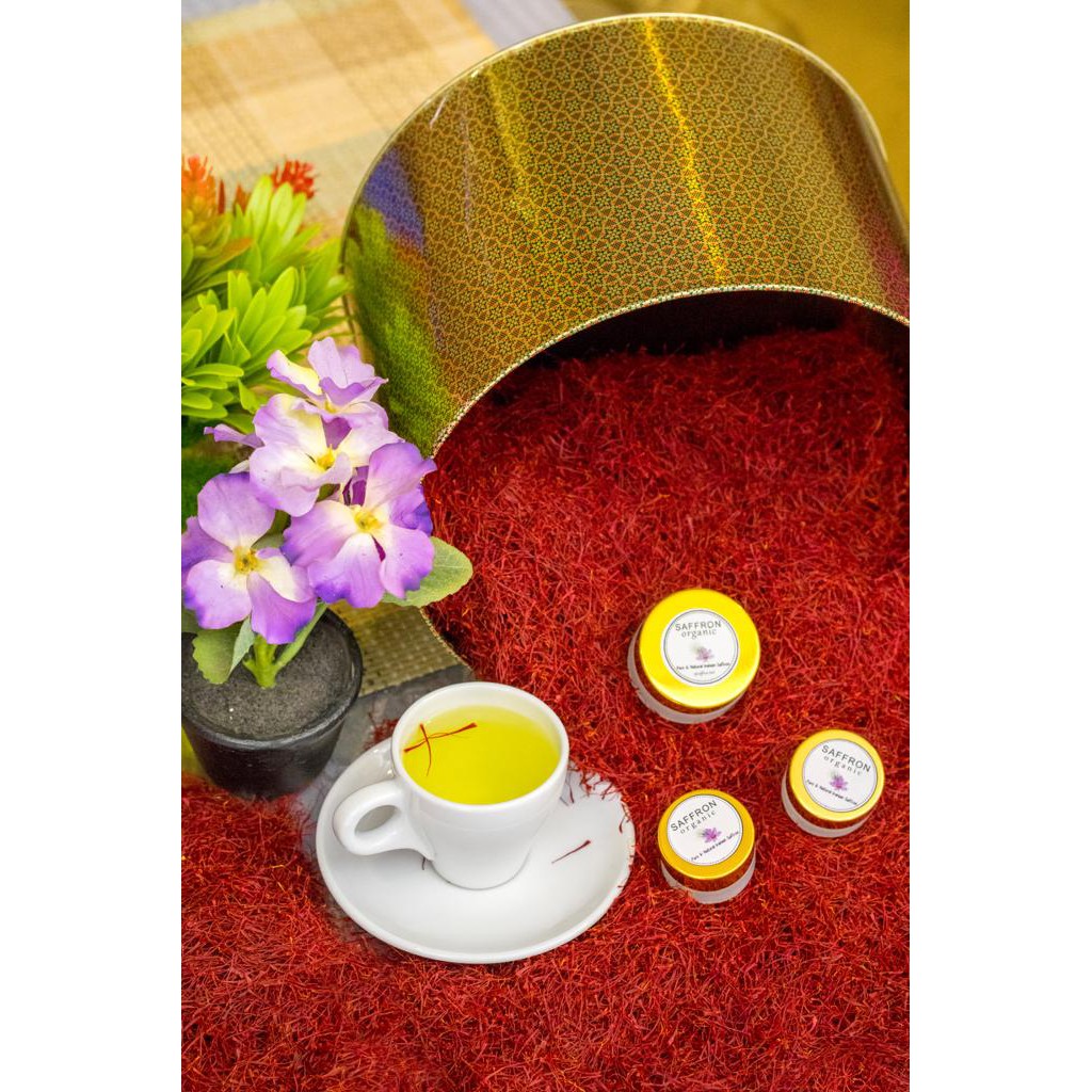 BUNGA SAFFRON 1 gram & 0,5 gram.