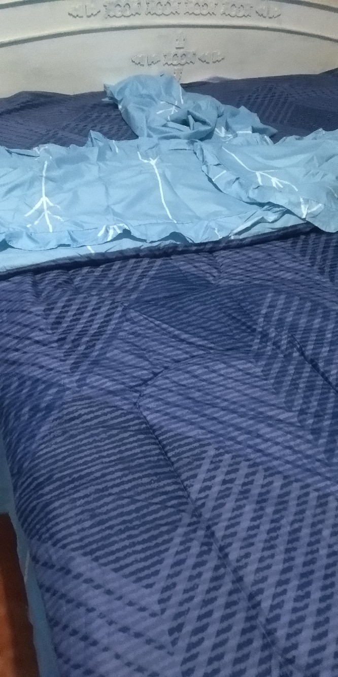 Set Bedcover Victor Kintakun Dluxe Queen 160x200 No.2 - King 180x200 No.1 - Extra King 200x200