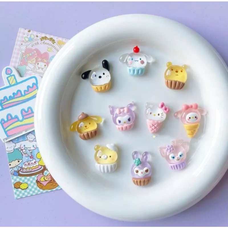 Clay resin Donat Sanrio Cupcake