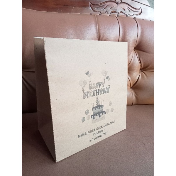 

Paperbag Ultah Sablon Nama
