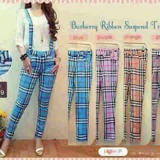 Celana kodok Burberry