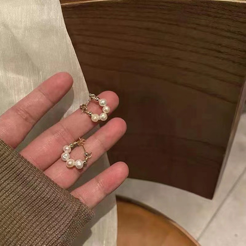 Anting Bentuk D Aksen Mutiara Gaya Vintage Untuk Wanita