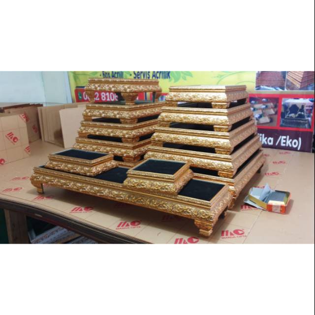 

Box akrilik fiber ( pake kaki )