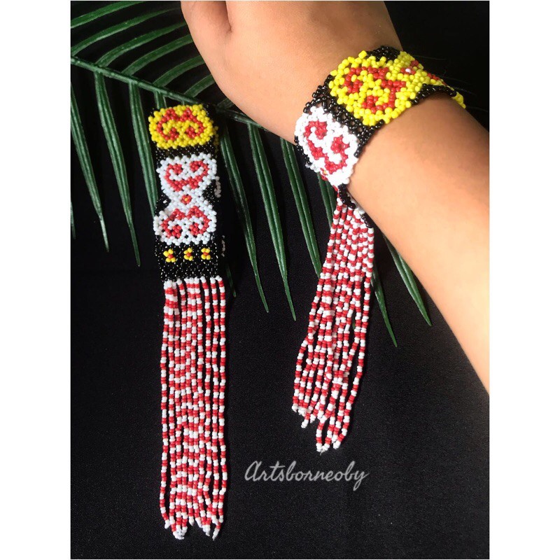 GELANG MANIK DAYAK RUMBAI (A)