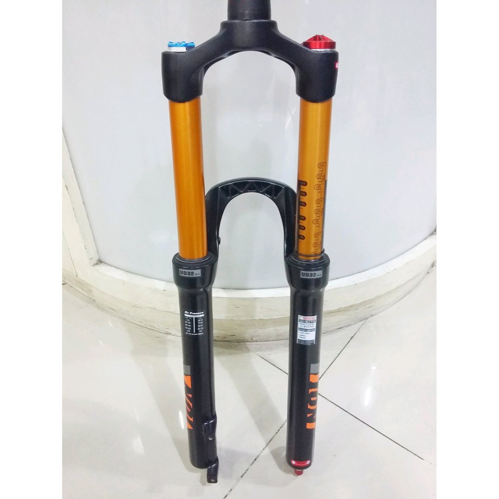 fork rockshox travel 160