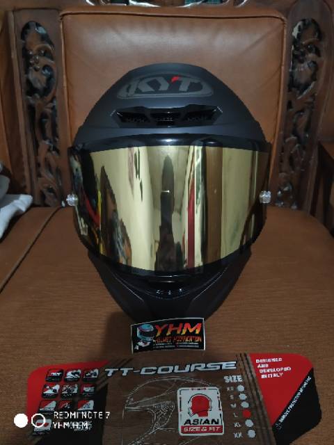 Jasa Pasang custom  Kaca Film Visor helm