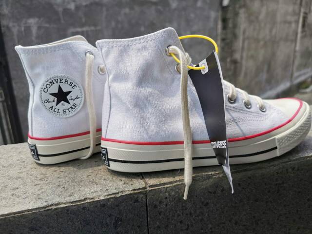 TERMURAAAH! SepaTU ConVERse ALLStArt CHuck TAylOR