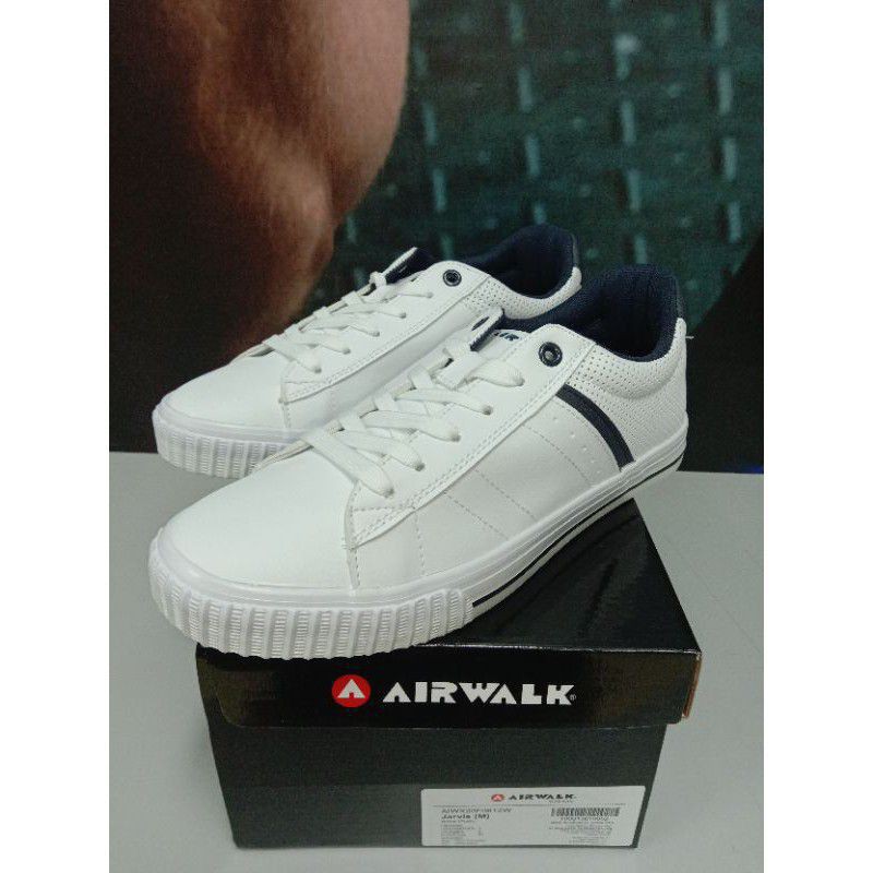SEPATU PRIA ORIGINAL AIRWALK JARVIS WHITE