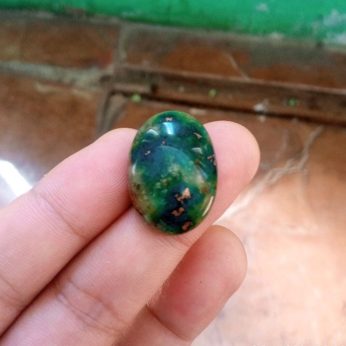Batu Cincin Pancawarna Garut hijau Tembaga Lawasan Kristal