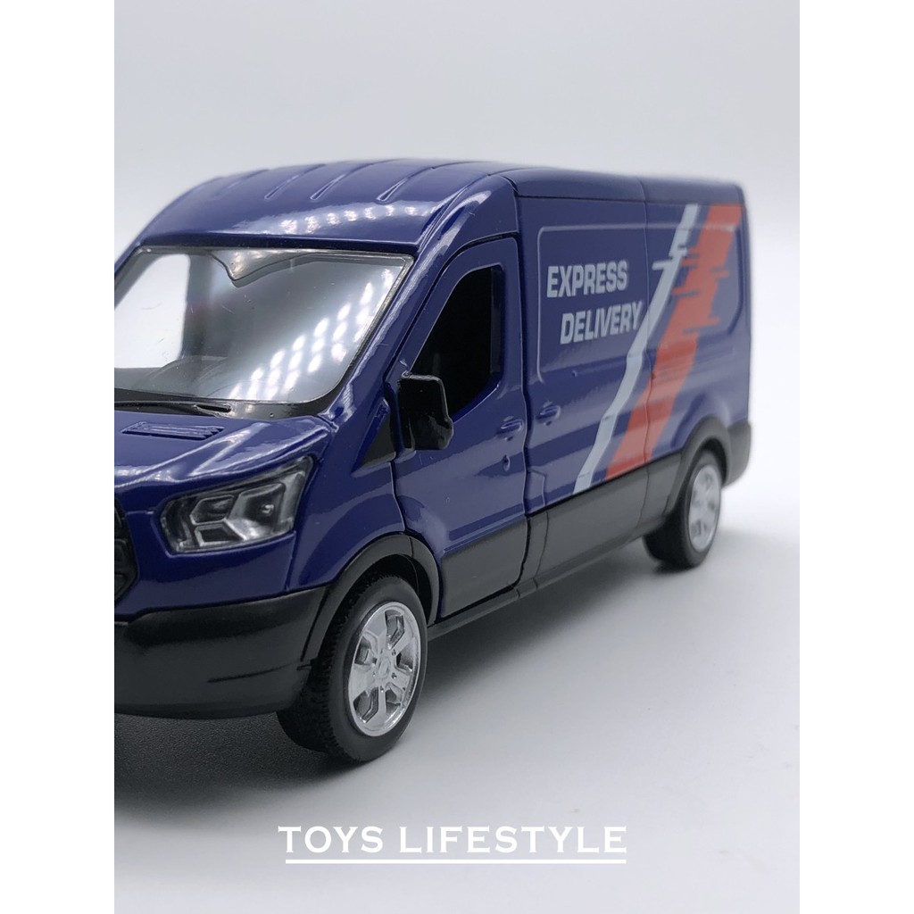 RMZ City Diecast - Ford Transit Van Skala 1:43