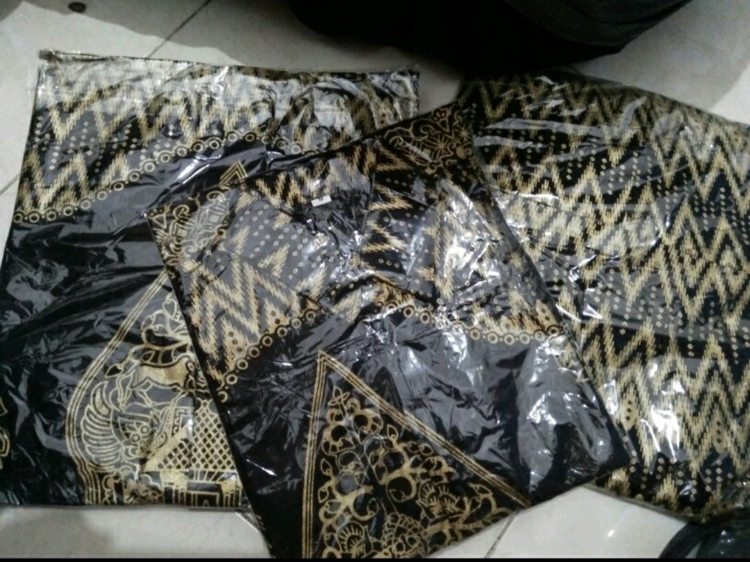 Sarimbit Batik Couple Keluarga Ayah Ibu Dan Anak Motif Wayang Murah Pekalongan