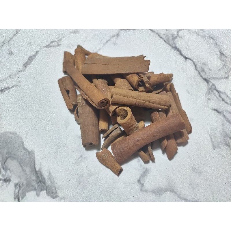 

kayu manis kecil tak beraturan cinnamon herbal rempah