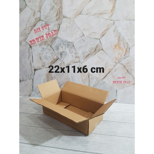 

Kardus / Box / uk. 22x11x6 cm / Karton packing polos baru ST