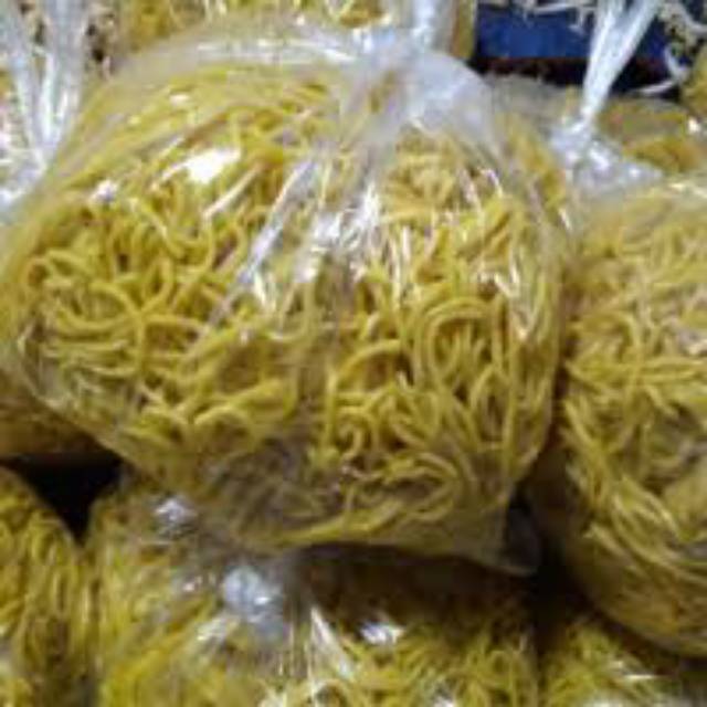 

Mie kuning biasa (balap) -sayur online