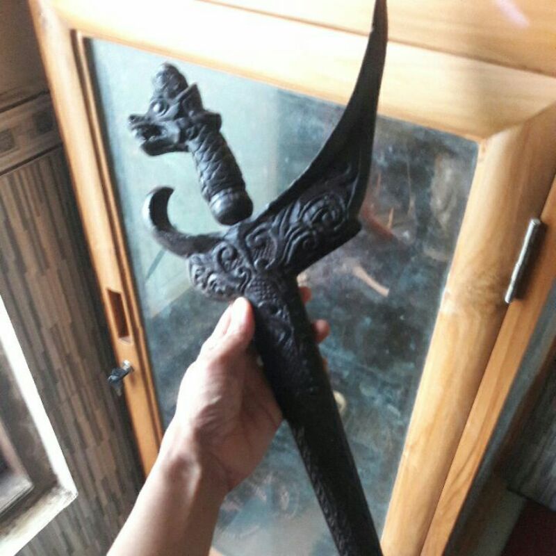 DEDER KERIS UKIR /PLES WARANGKA DAN ISI BILAH NYA KAYU GALIH ASEM