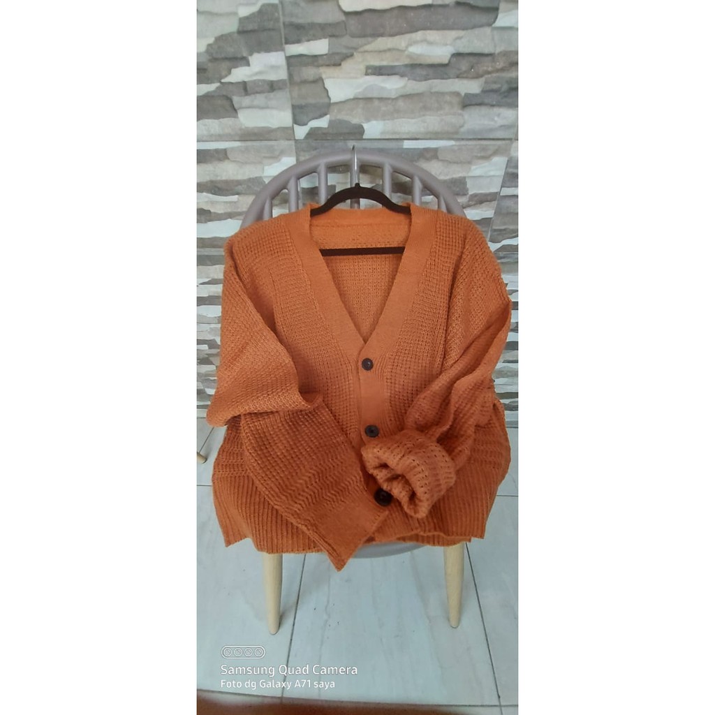 [COD] Cila Cardigan Kardigan Wanita Tebal Semi Croptee Cika Cardigan Sarangheo