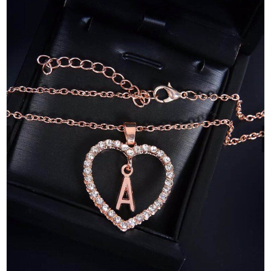 Kalung LIONTIN ALFABET Rantai 26 Huruf Korea Fashion Wanita Love Nama Necklace U - Z Titanium Alloy