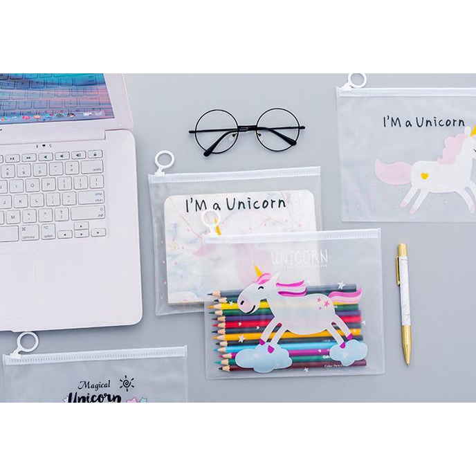 

ZIPPER BAG UNICORN/ TEMPAT PENSIL UNICORN BY 819-336