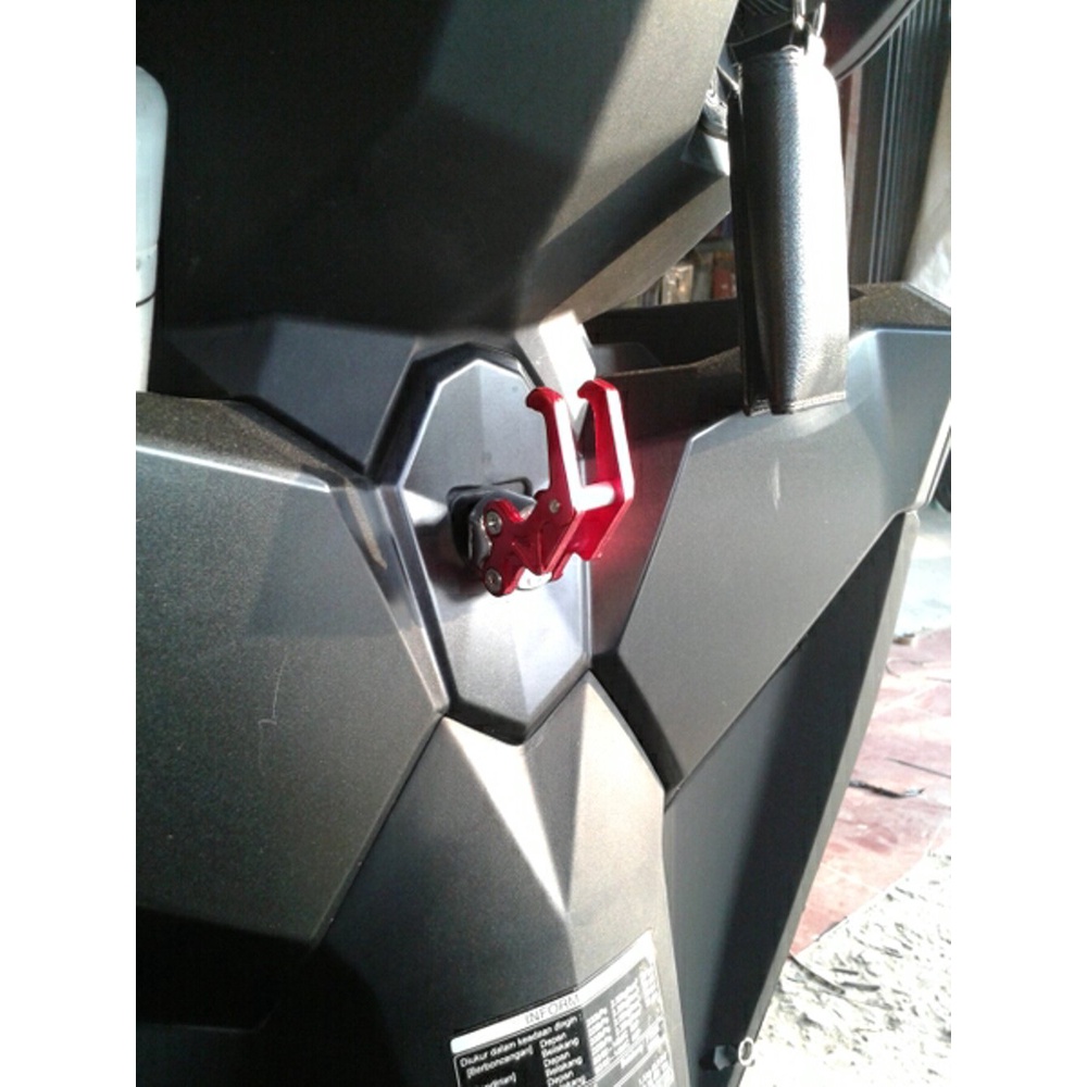 X011 | Gantungan Barang Motor Cakar Aksesoris Beat Mio Soul GT Vario Nmax Aerox Xeon Scoopy Fino