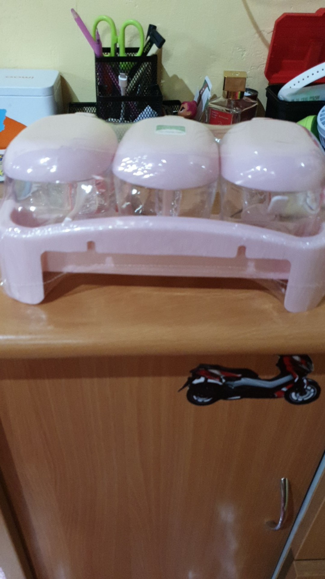 Tempat Bumbu Pink