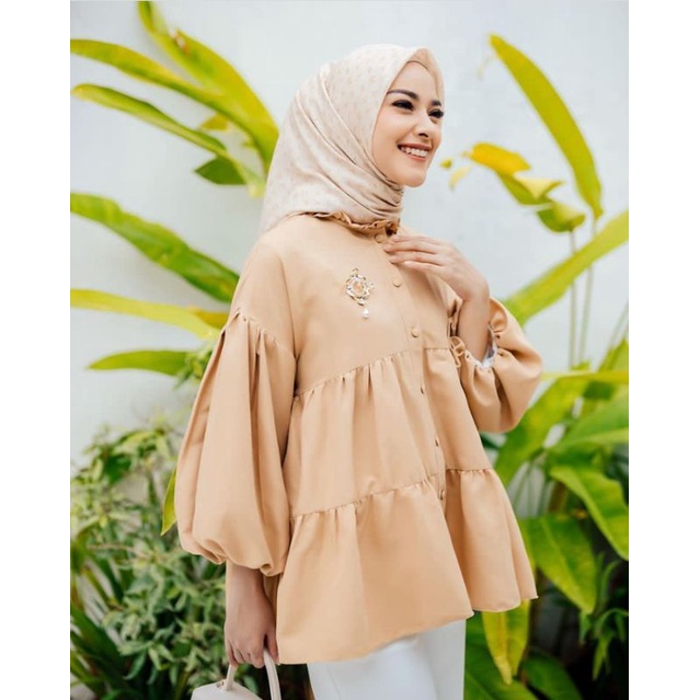 LANA BLOUSE BY WEARING KLAMBY/Ready