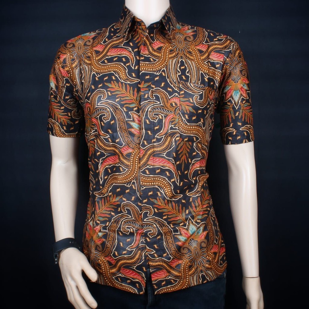 KEMEJA BATIK PRIA LENGAN PENDEK