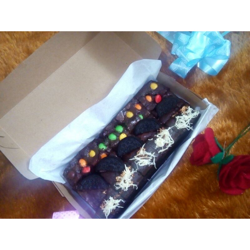 

Fudgy brownies / brownies sekat milo