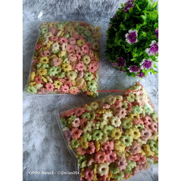 

pilus sakura warna warni (250 gram)snack kiloan/cemilan jadul/makanan ringan/jajanan lebaran