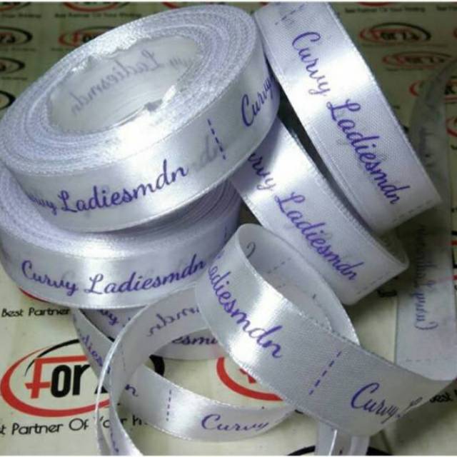 

Sablon Label Bahan Satin