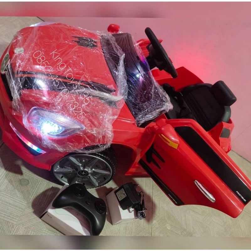 Mobil Aki Besar Mesin Remot Remote Kontrol Control Pedal Gas Jalan Sendiri Musik Lampu Sabuk