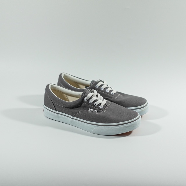 vans era fleece