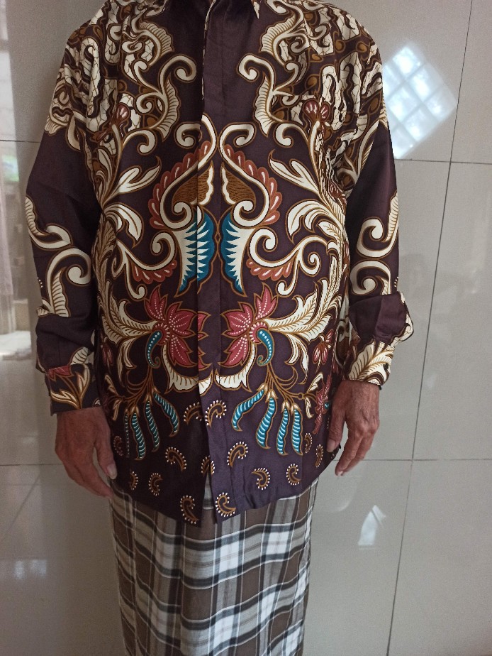 Kemeja Batik Pria Semi Sutra Lengan Panjang 100% Tidak Luntur Pake Furing Istimewa