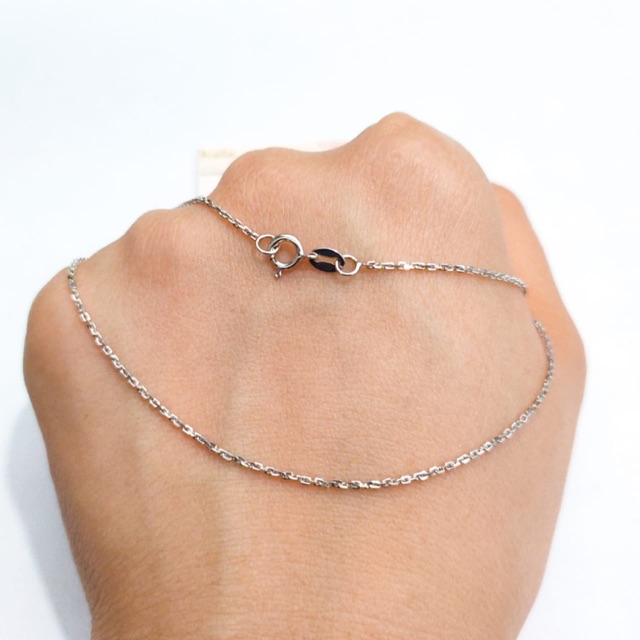 Kalung Model Rantai Elegant Emas Asli