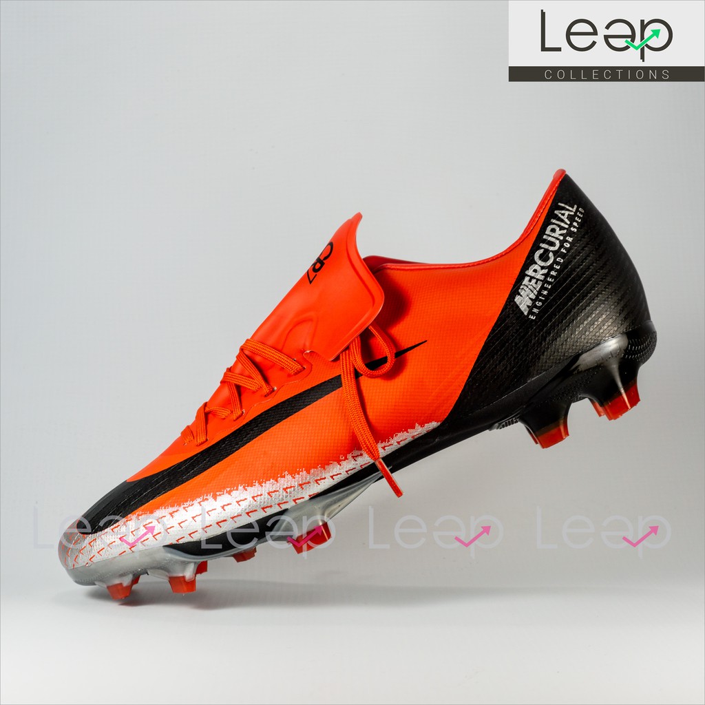 sepatu bola nike vapor