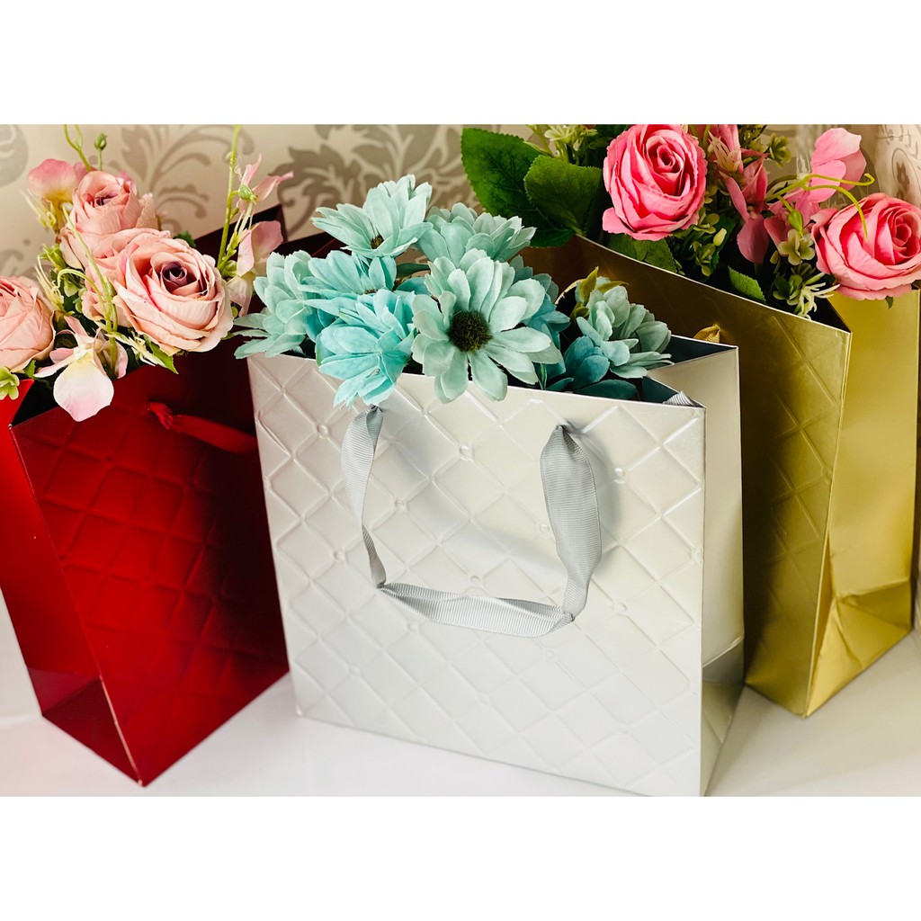 

SHOPPING BAG KERTAS GOLDEN AGE MIX NGB36-42