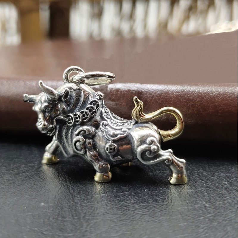 2022 Kalung Rantai Liontin Banteng Bahan Metal Gaya Punk Gothic Hip Hop Untuk Pria