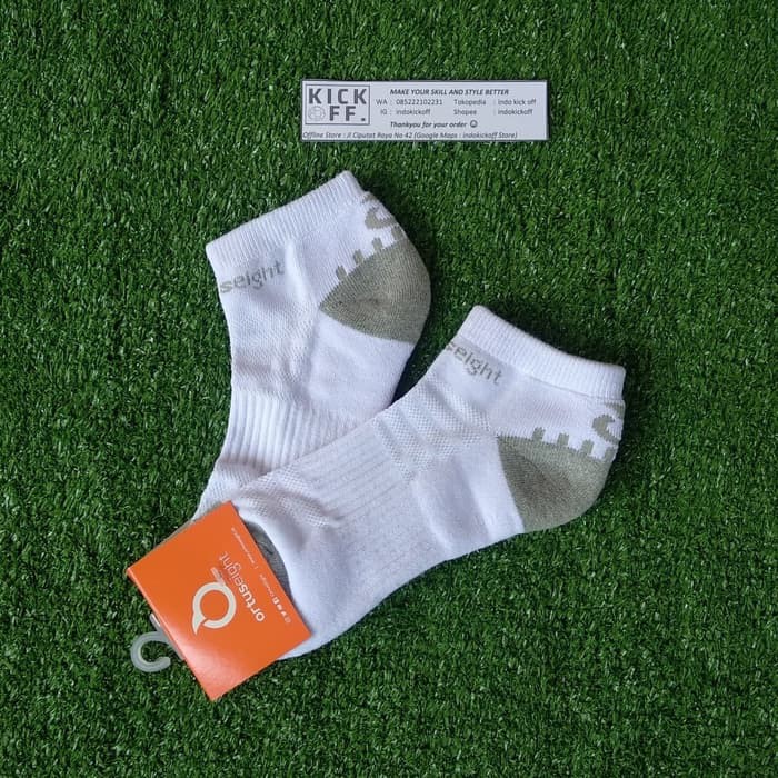 KAOS KAKI SEKOLAH/ KAOS KAKI OLAHRAGA ORTUSEIGHT ORTUSEIGHT SWIFT SOCKS A - WHITE