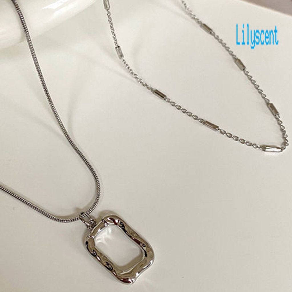 Kalung Liontin Bentuk Oblong Bahan Stainless Steel Warna Solid Untuk Wanita